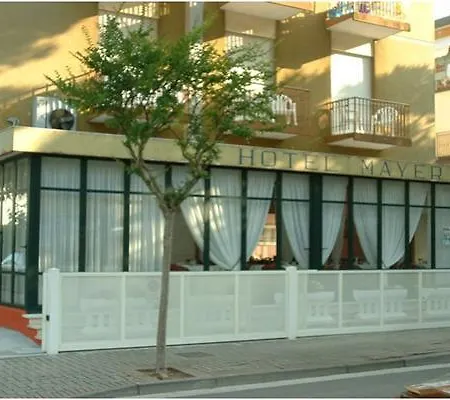 迈耶酒店 3*